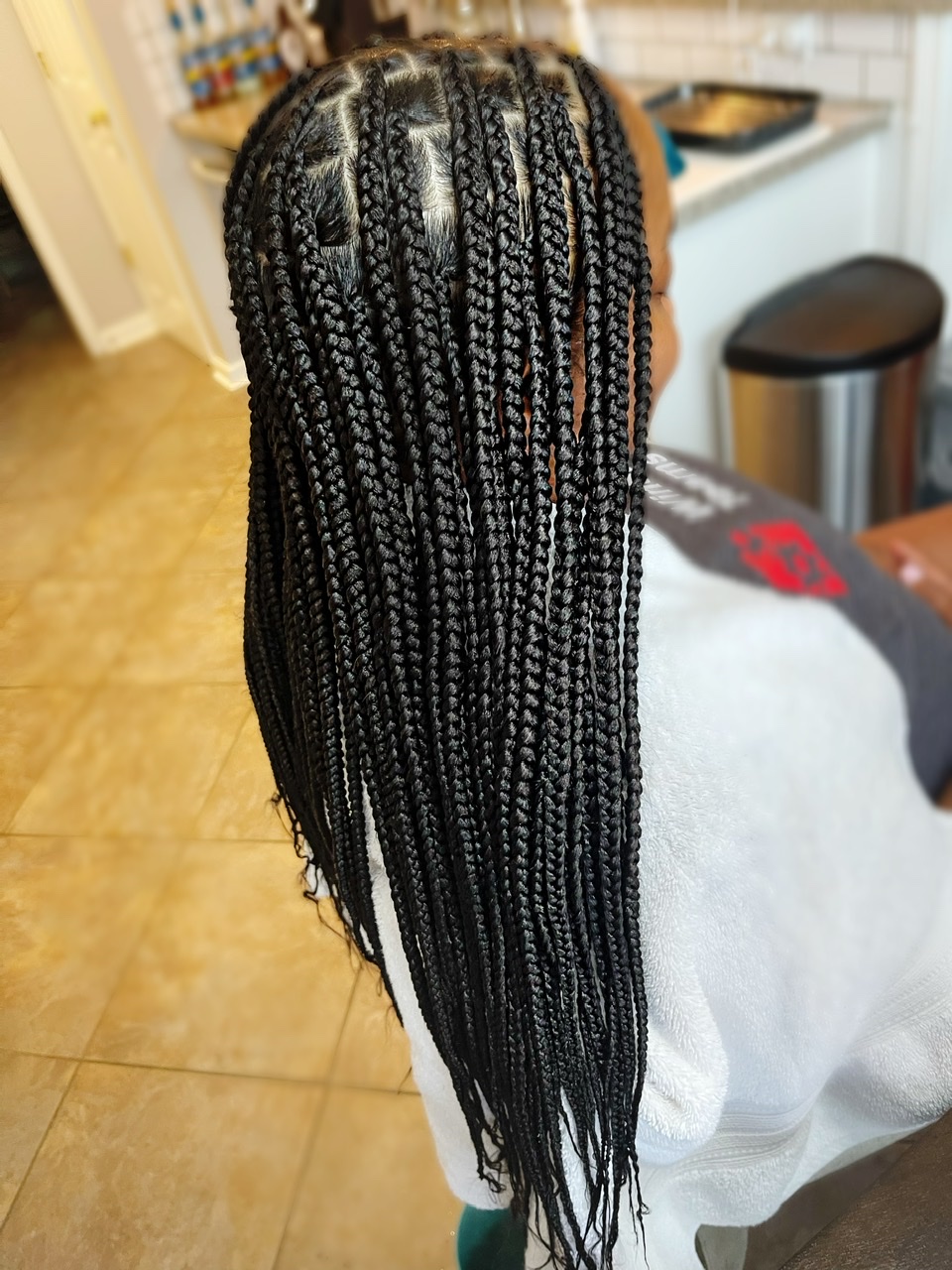 Medium Knotless Braids (Standard Mid-back length)