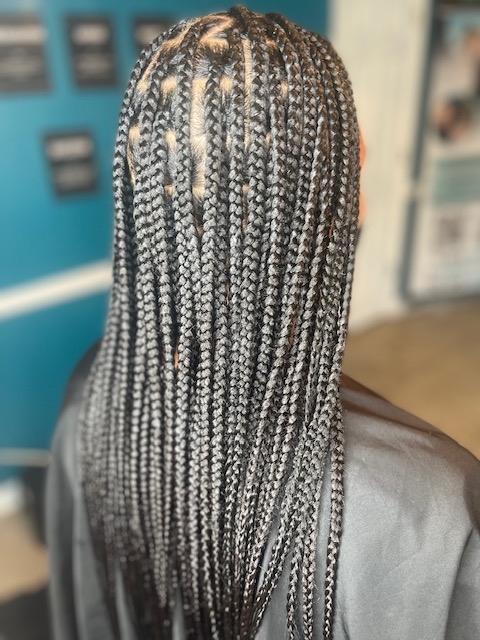 Boho Knotless Bob braids (medium)