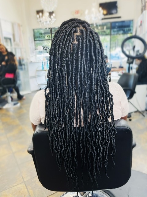 Marietta/ Kennesaw Braider (Keona)