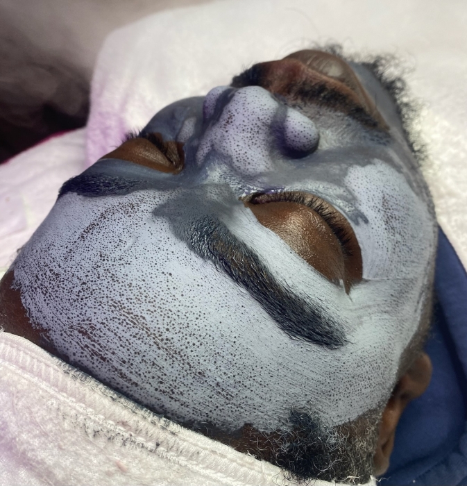 Schedule Appointment with Kay Monaé Beauty Bar