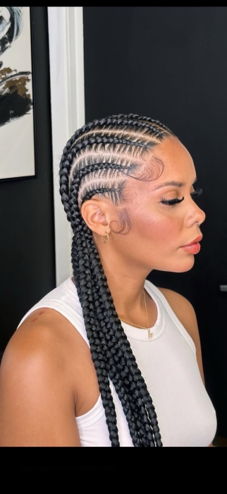 Medium straightback