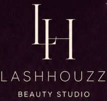 Lashhouzz Beauty Studio in Miami